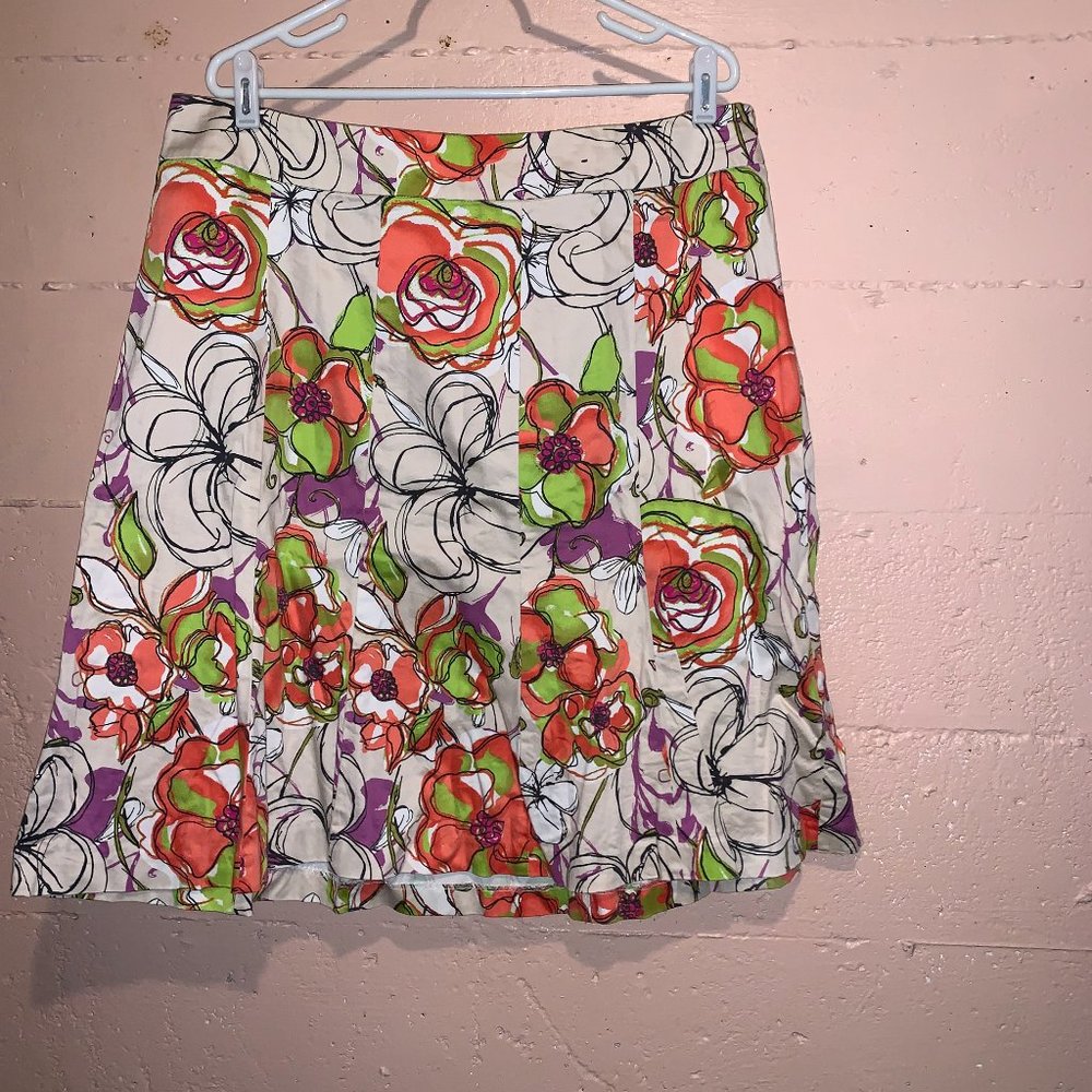 Knee-length skirt in fun floral print by Lane Bryant (16)